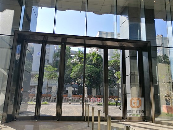 深圳四方精創科訊大廈平開門