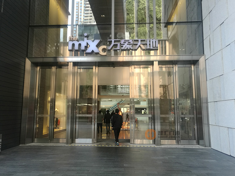 華潤萬象天地自動門